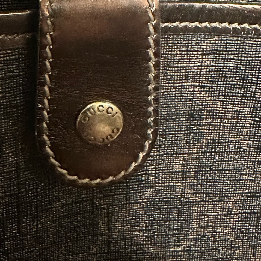 Vintage Authentic Gucci Handbag - Picture 12 of 14